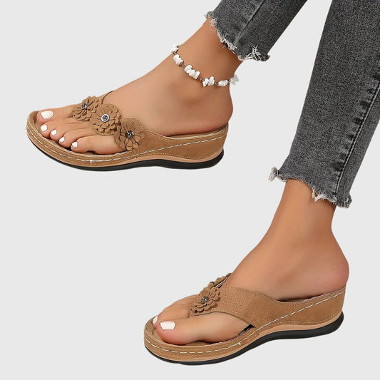 Julia | Stylish Orthopedic Flip Flops
