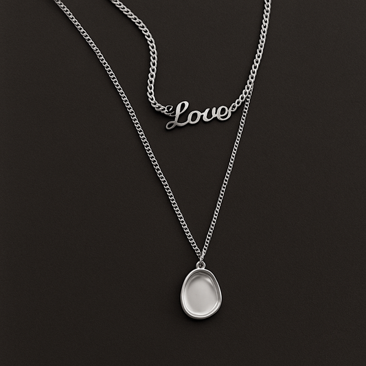 Classic solitaire pendant necklace in silver